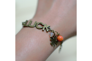 Tuto : Bracelet porte-bonheur bronze vieilli