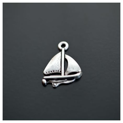 Breloque Bateau à voile Argenté vieilli