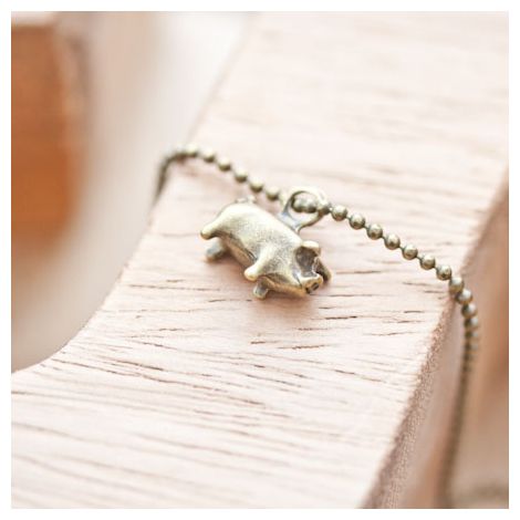 Breloque Cochon relief Bronze vieilli