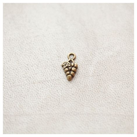 Breloque Grappe de raisins 13mm Bronze Vieilli