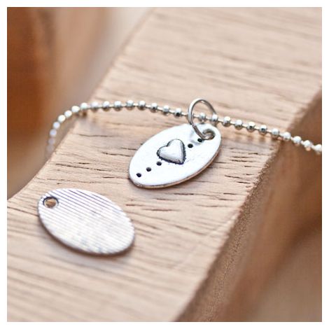 Breloque Petite plaque ovale Coeur Argent vieilli x 16