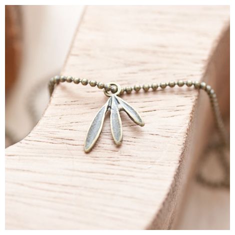 Breloque Trois feuilles Bronze vieilli