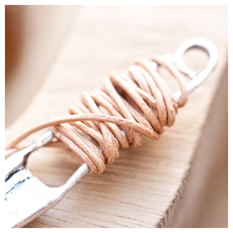 Cordon en cuir 1mm Beige