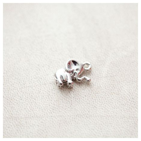 Pendentif Élephant 17mm Argenté gris