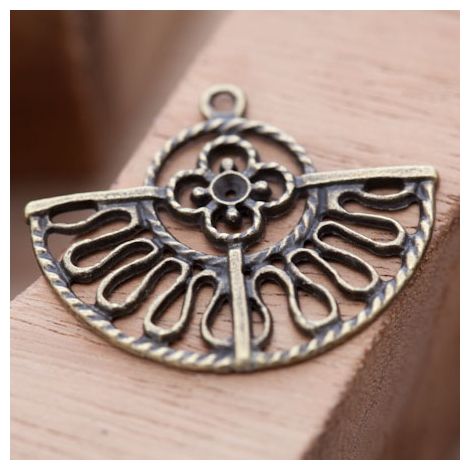 Pendentif Éventail 38x31 Bronze vieilli