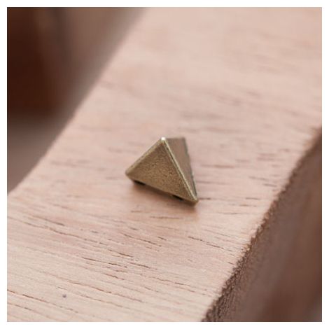 Perle en Métal Connecteur Pyramide Triangle Bronze vieilli