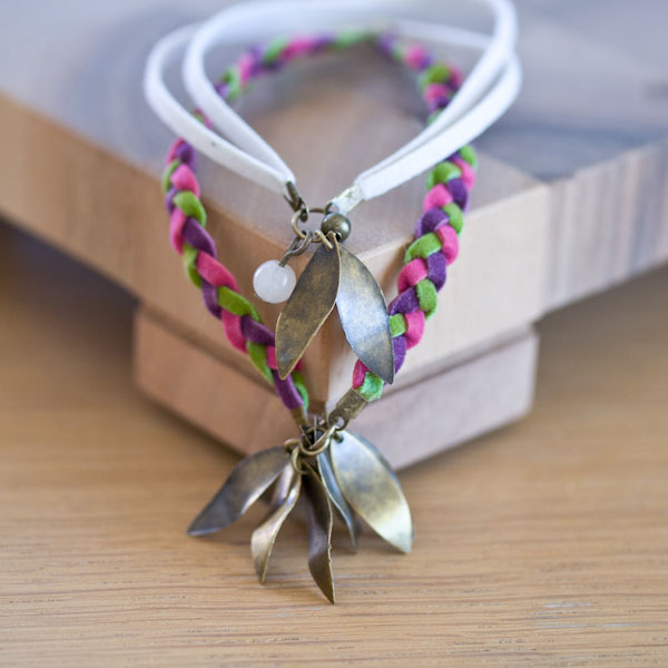 Nouveau tutoriel pour fabriquer vos bracelets d'&eacute;t&eacute;