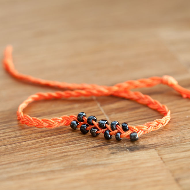 Bracelet Electrique Tresse et Perles