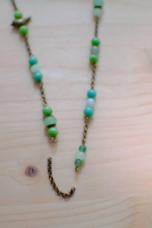 alternance cha&icirc;ne bronze et perles