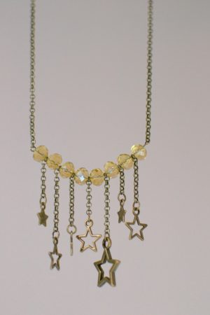 collier étoiles pendantes