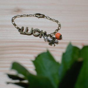 bracelet luck